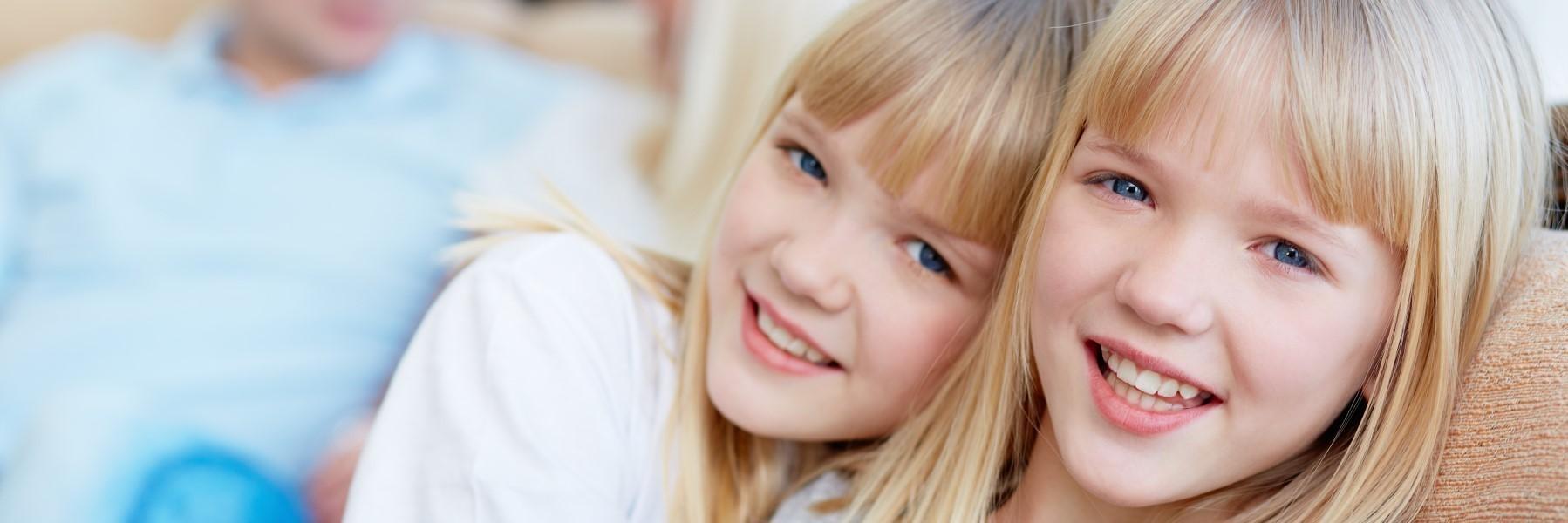 sisters at the dentist in mona vale