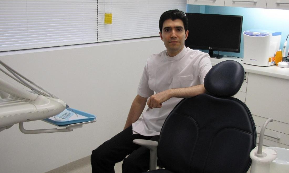 Dr. Babak Moharrami dentist in mona vale nsw