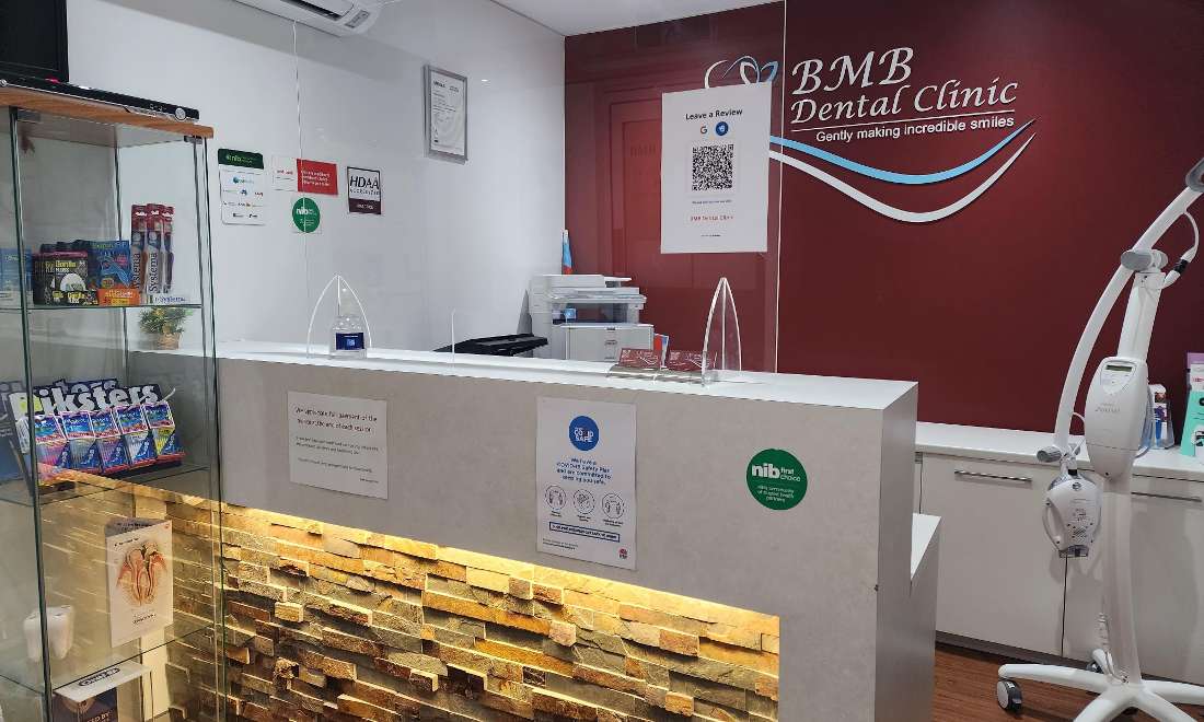 front desk dental clinic mona vale