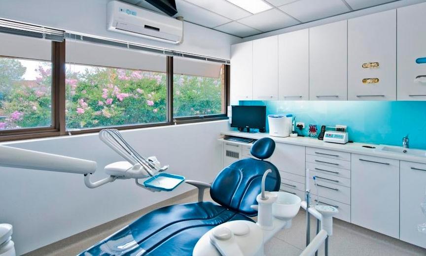dental clinic near me